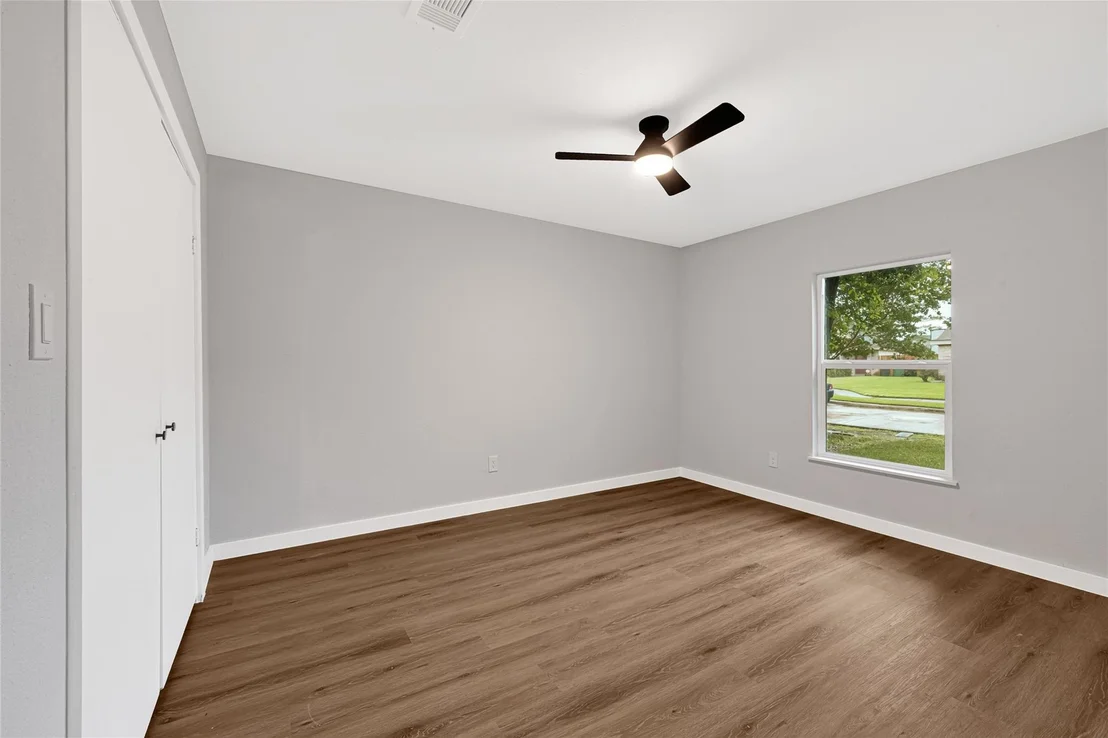 Photo of 3415 Lapstone Drive