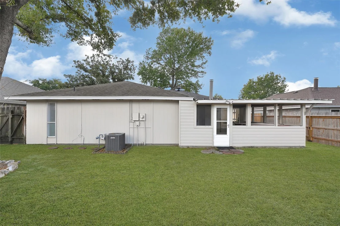 Photo of 7223 Echo Pines Drive