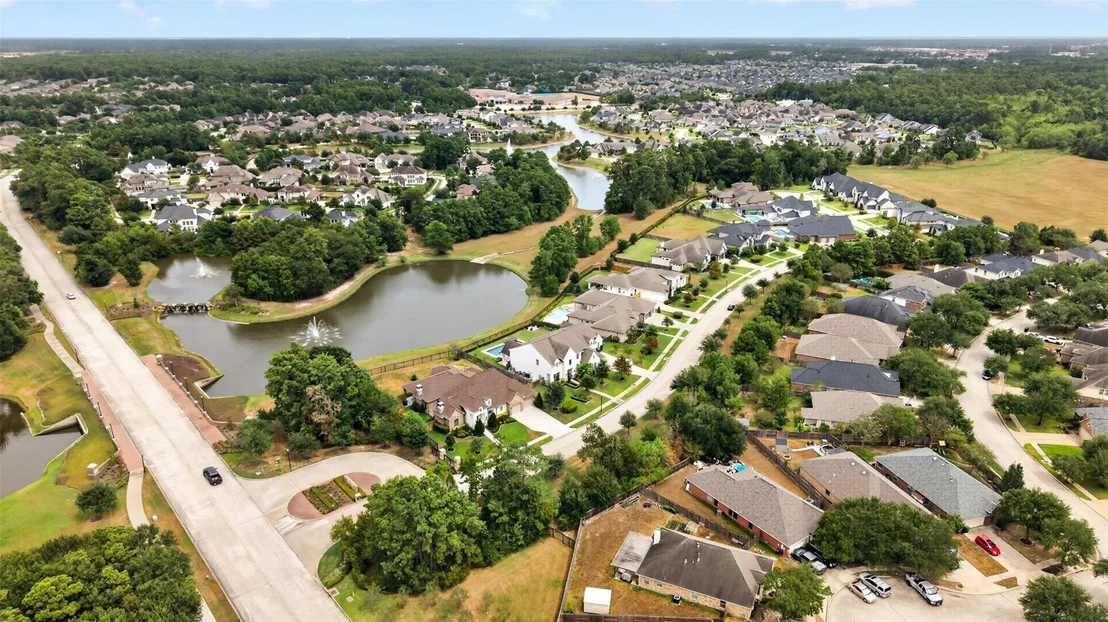 Photo of 31424 Creekside Oaks Lane