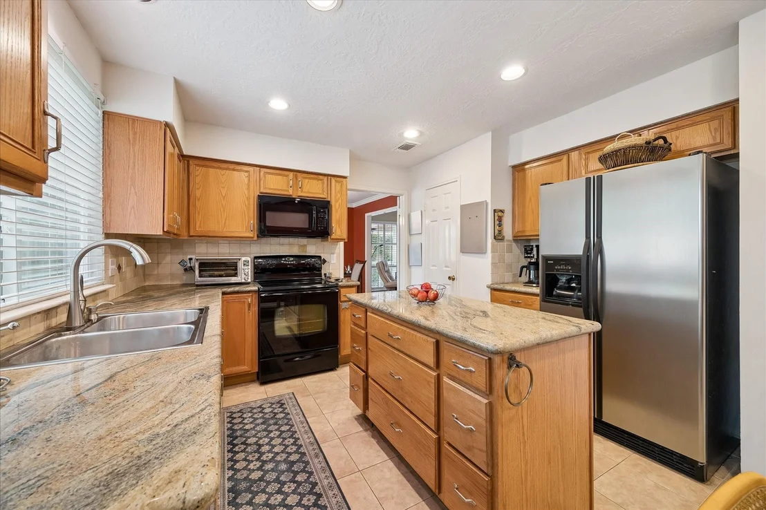 Photo of 1534 Beaconshire Road