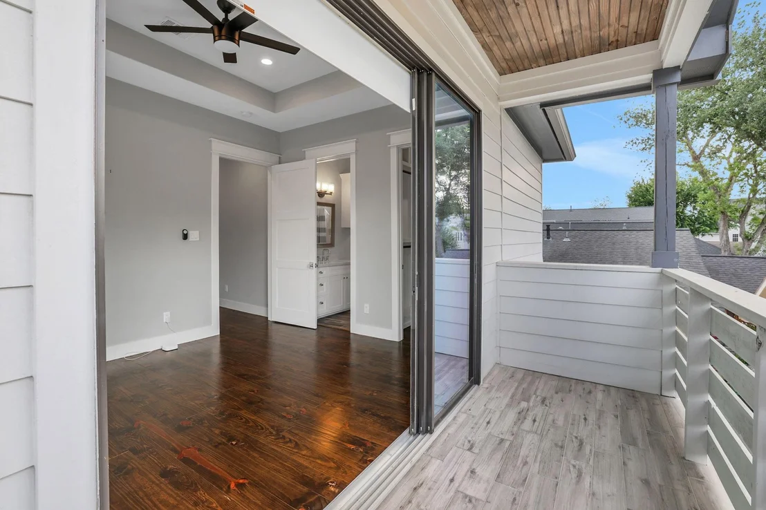 Photo of 914 Robbie Street