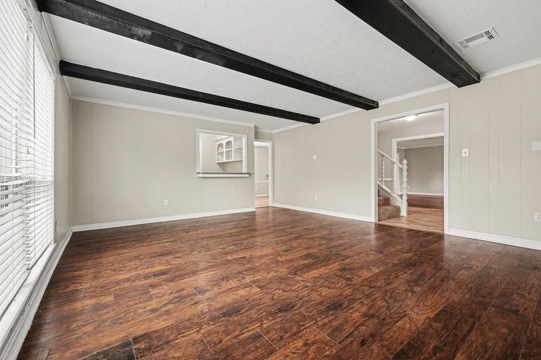 Photo of 107 Carriage Lane