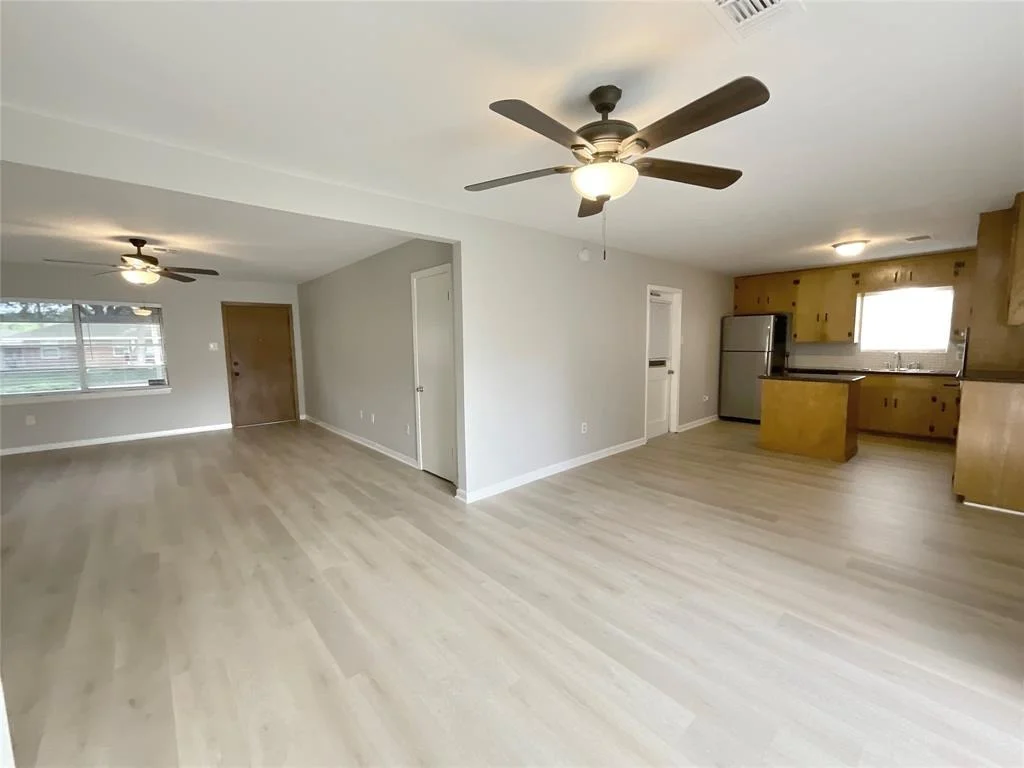 Photo of 225 Robin Street