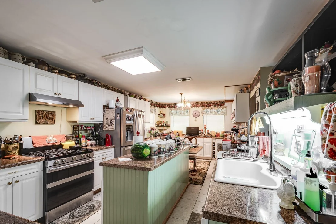 Photo of 24098 Sorters Road
