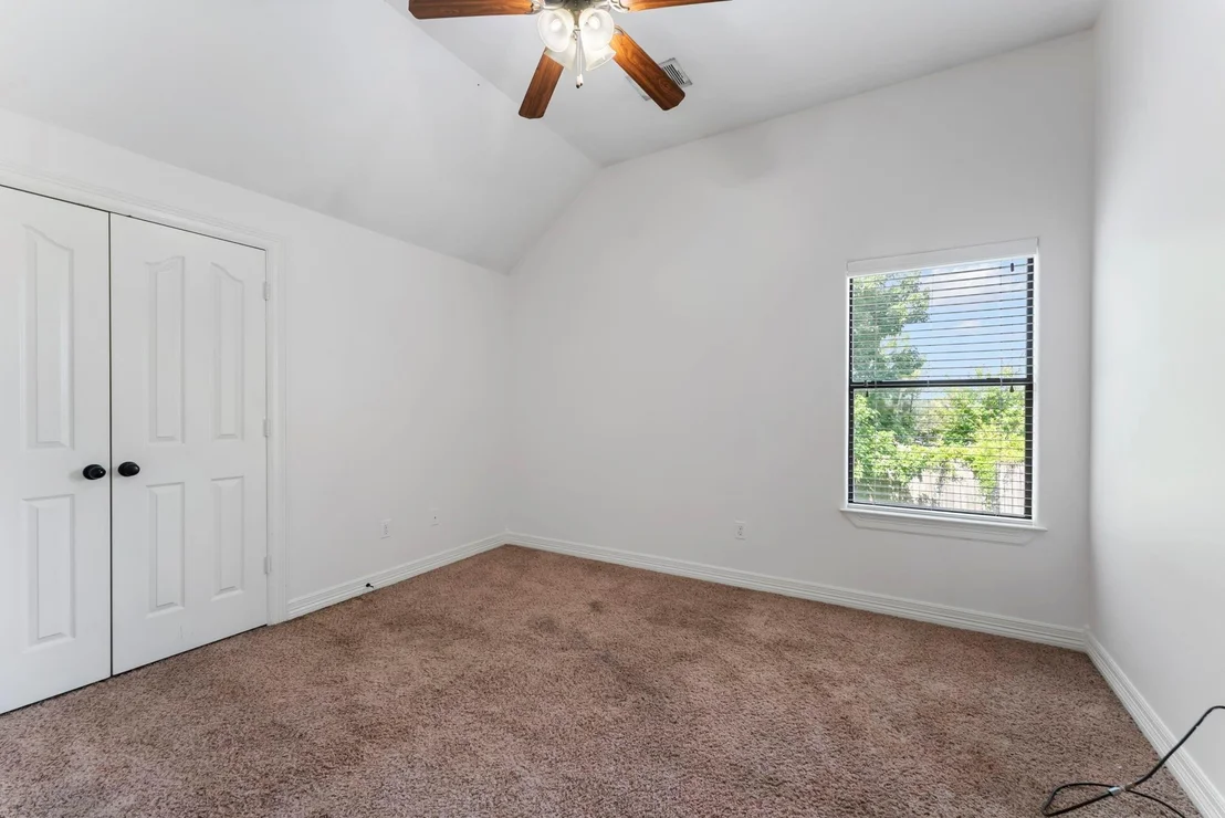 Photo of 1719 Summergate Drive