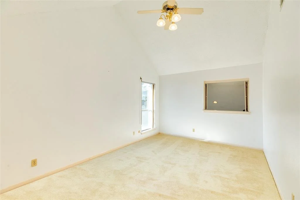 Photo of 8 Lakeview Drive