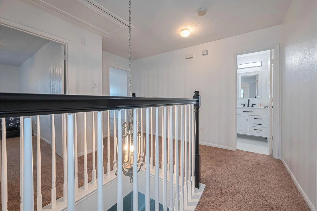 Photo of 25811 Chapman Falls Drive
