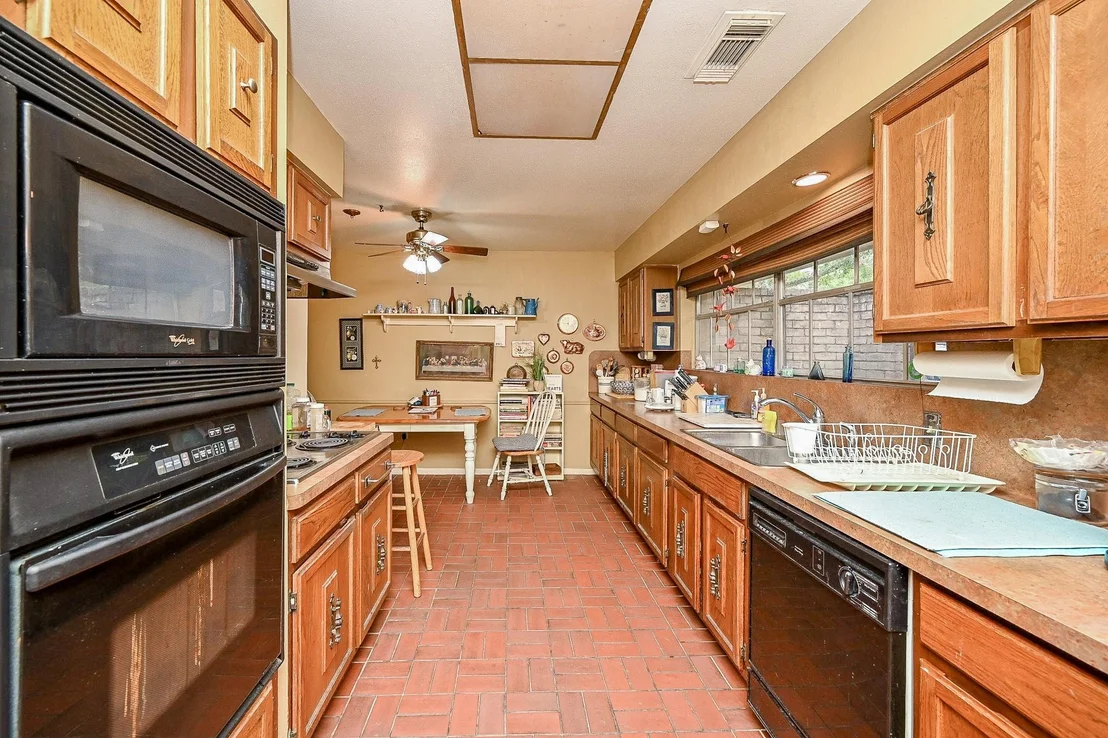 Photo of 5007 Whispering Falls Drive