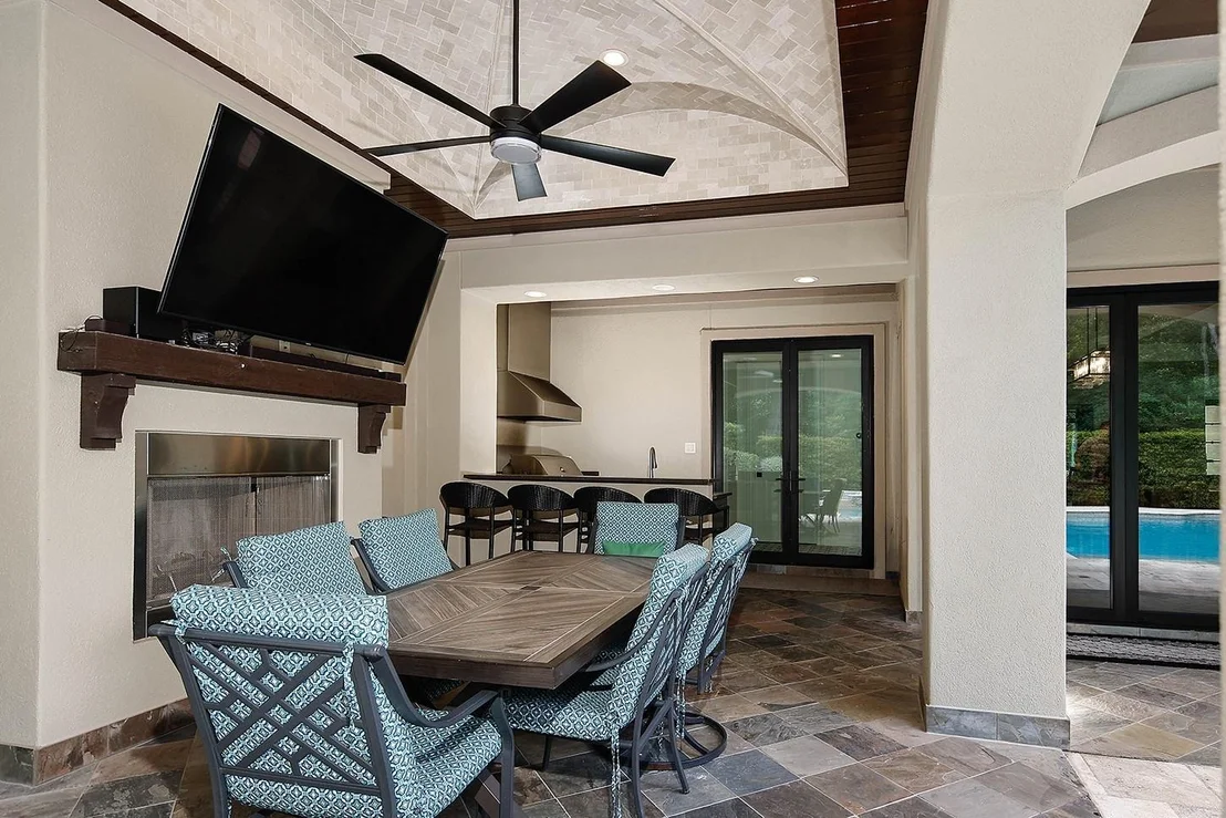 Photo of 11 Karsten Creek Court