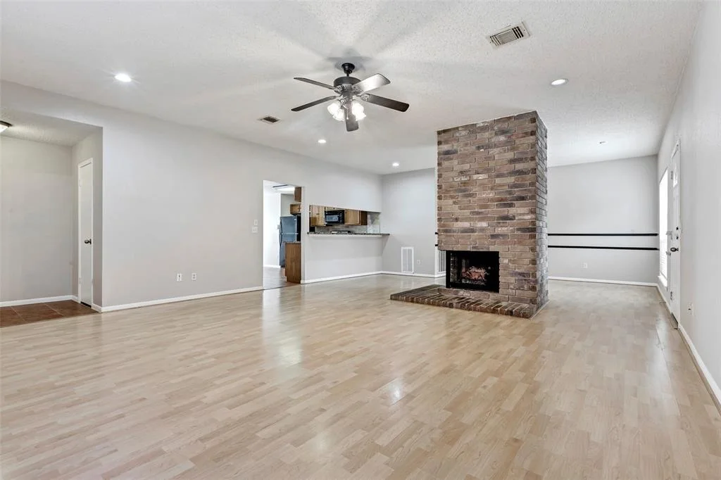 Photo of 9230 Palm Shores Drive