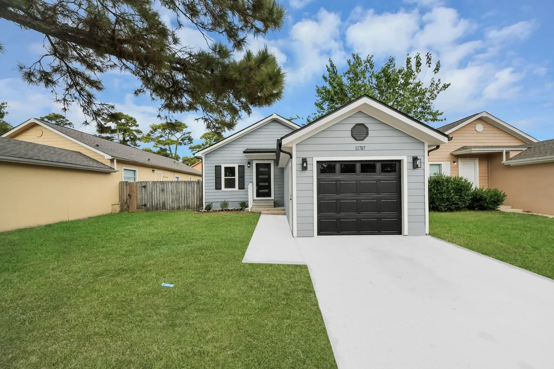 Photo of 11707 Greenglen Drive
