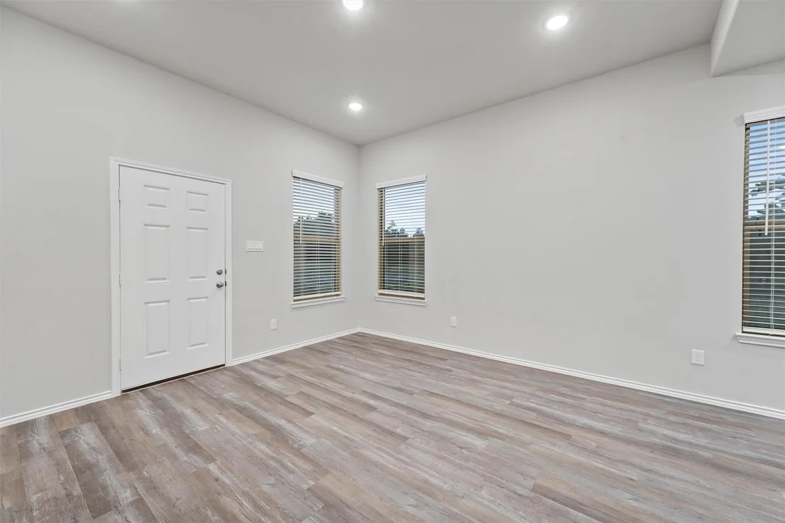 Photo of 190 Byrd Drive