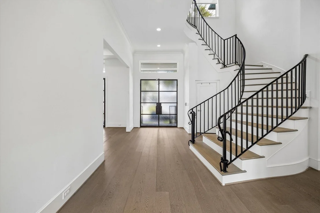 Photo of 4951 Valkeith Drive