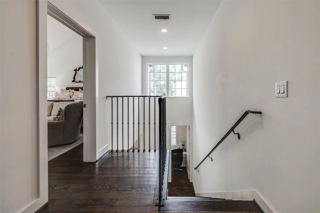 Photo of 2815 Albans Road