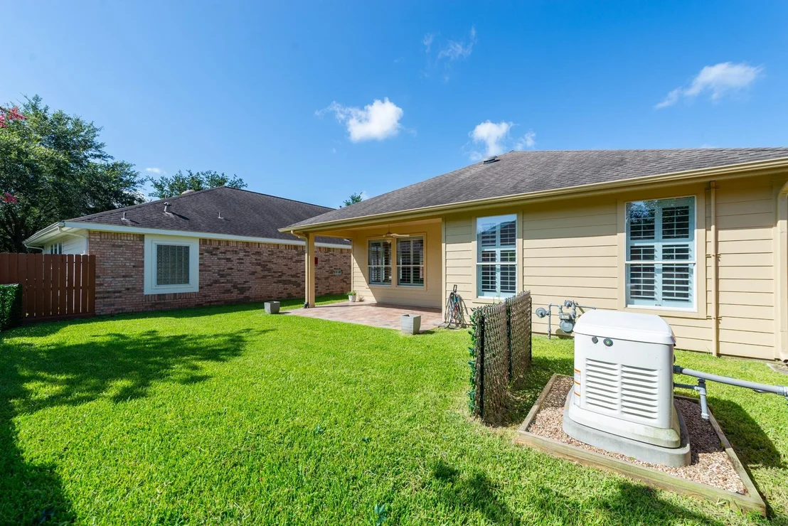 Photo of 5327 Thorngate Court