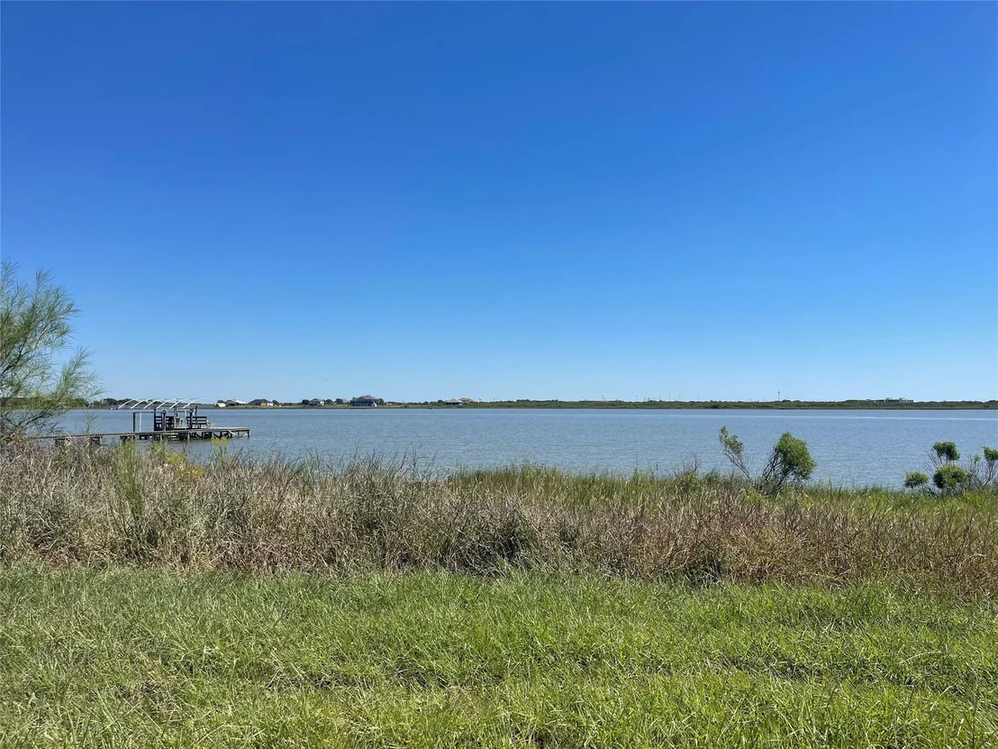 Photo of 397 Bay Drive