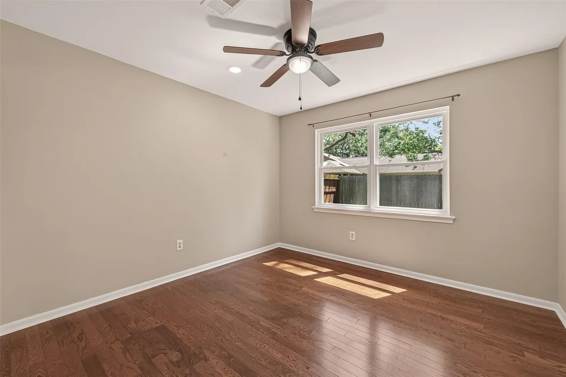 Photo of 4142 Willow Hill Drive