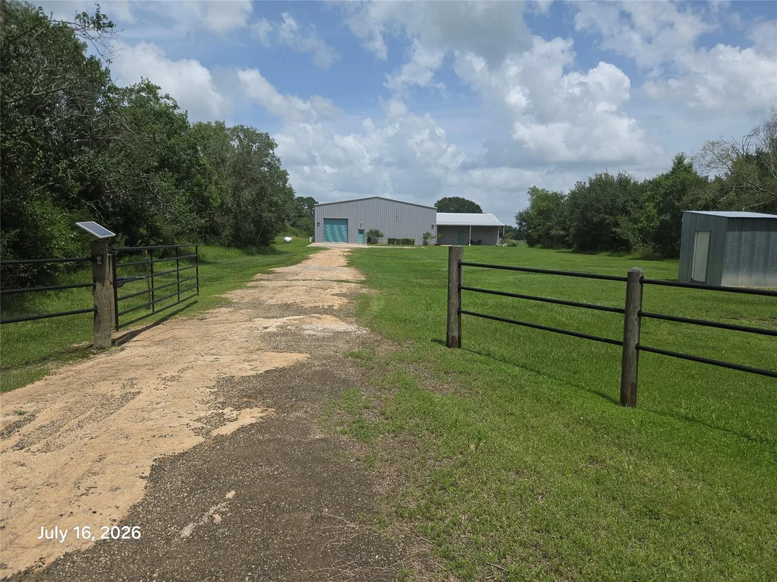 Photo of 22610 Cessna Road
