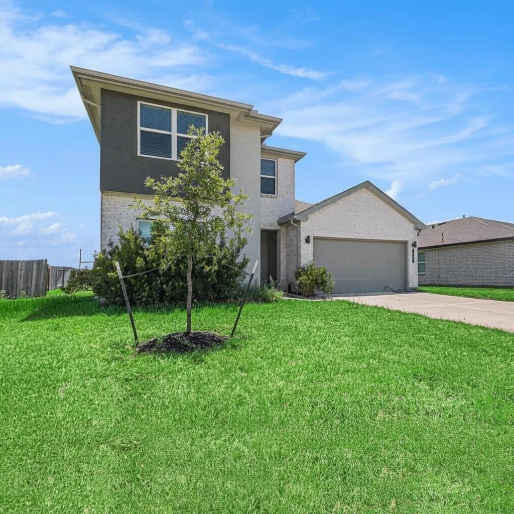 Photo of 31 Desert Spring Lane