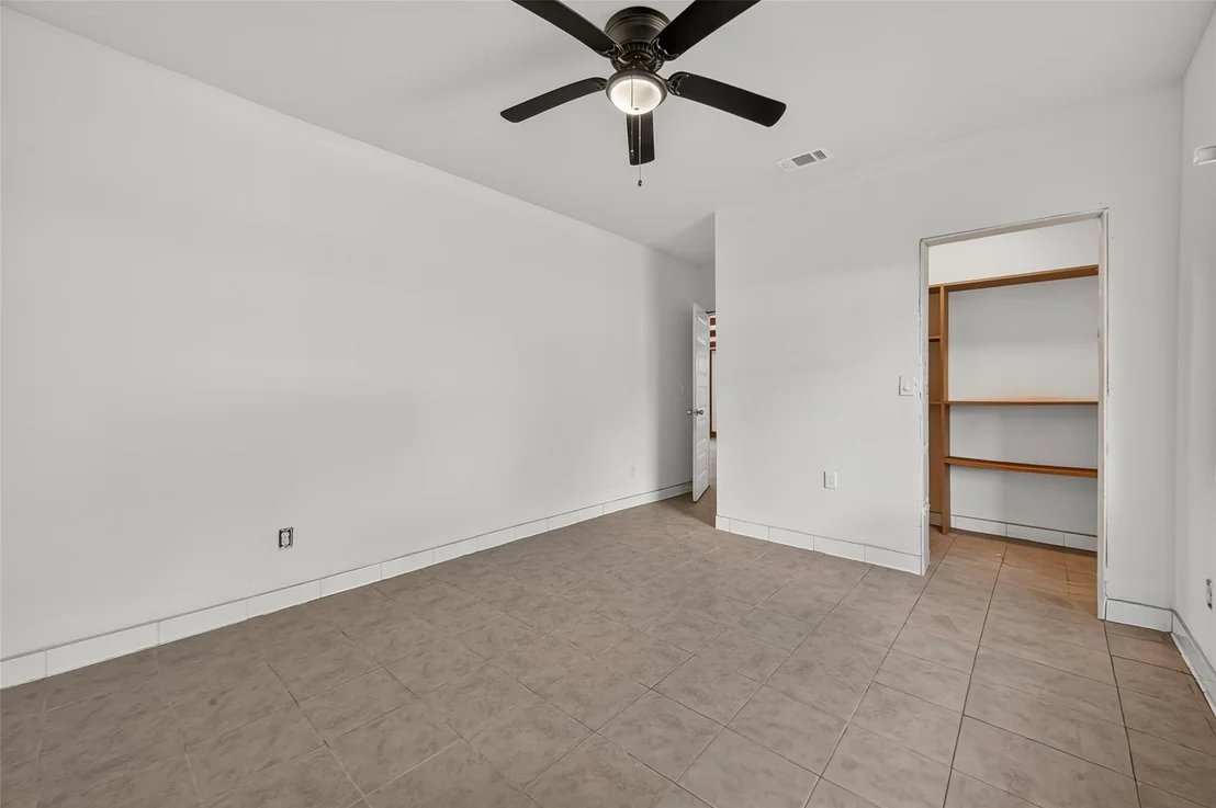 Photo of 5039 Shadowridge Drive