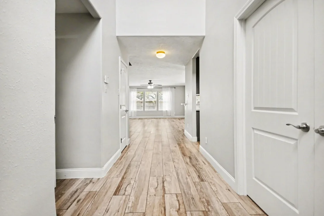 Photo of 6741 River Ridge Lane