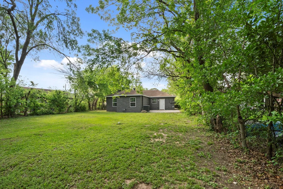 Photo of 1614 Palmwood Drive