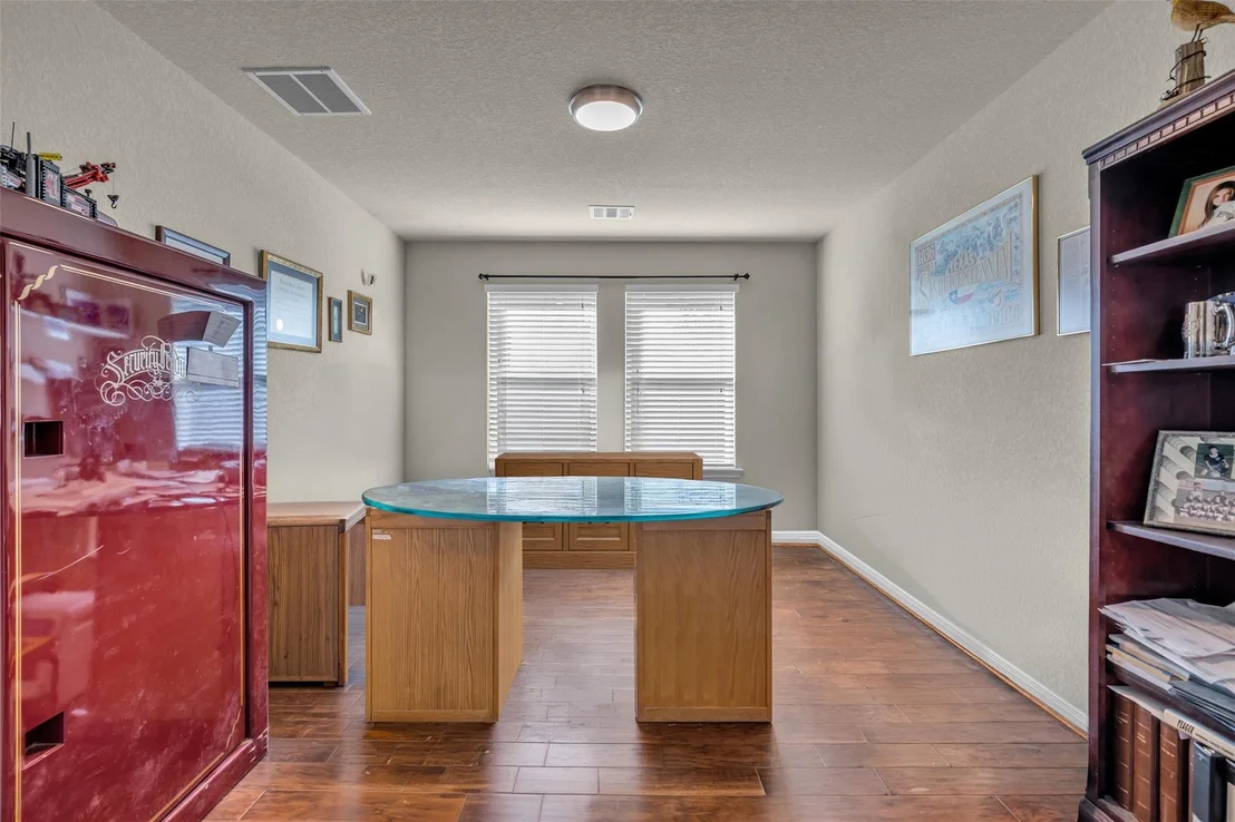 Photo of 172 Knollbrook Circle