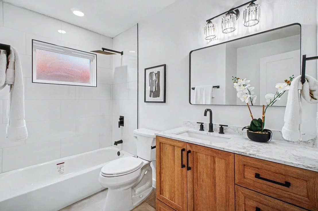 Photo of 5443 Redstart Street