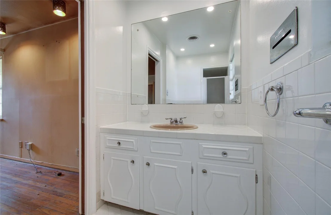 Photo of 11010 Atwell Drive