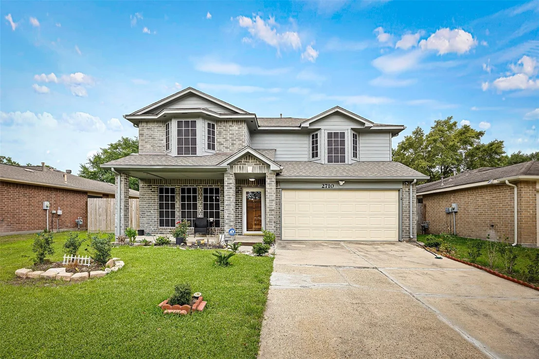 Photo of 2710 Fox View Circle