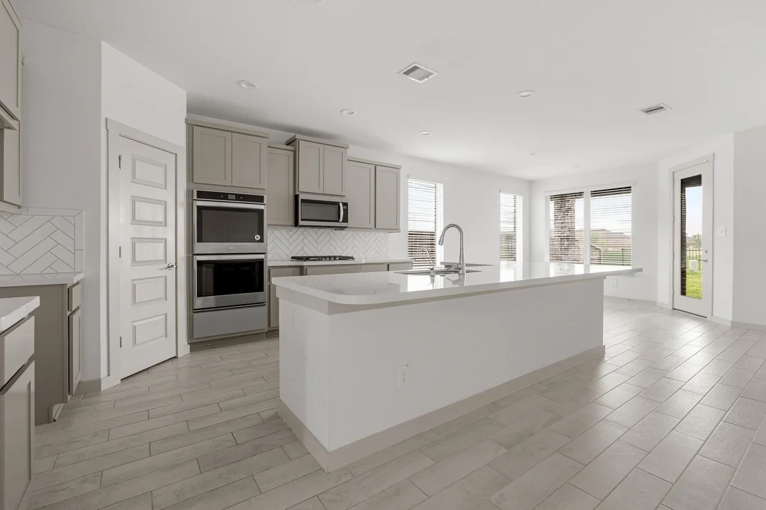 Photo of 29231 Red Rocks Park Drive