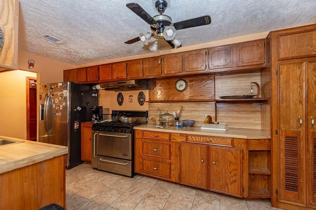 Photo of 8002 Richland Drive