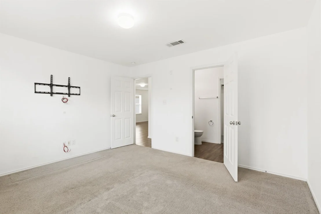 Photo of 24019 Swather Way
