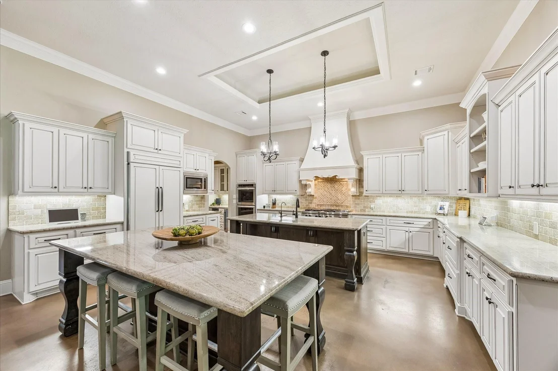 Photo of 28203 Meadow Forest