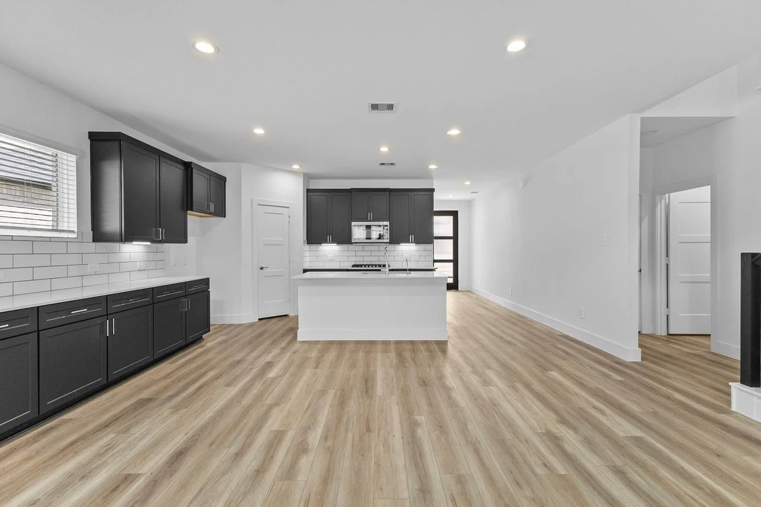 Photo of 4617 Vernal Loop
