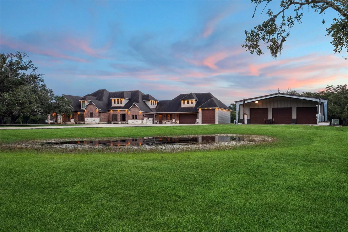 Photo of 1255 Bronco Trail