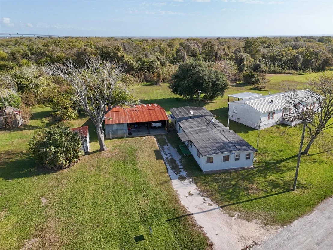 Photo of 686 County Road 257