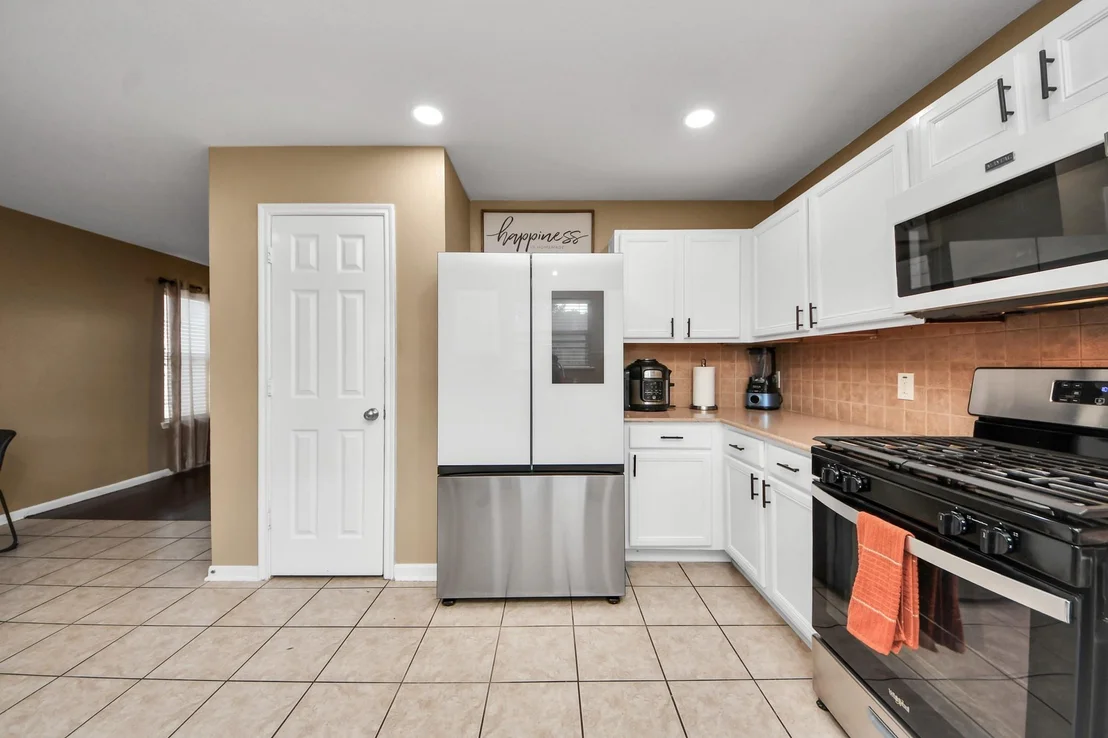 Photo of 9510 Yearling Branch Dr