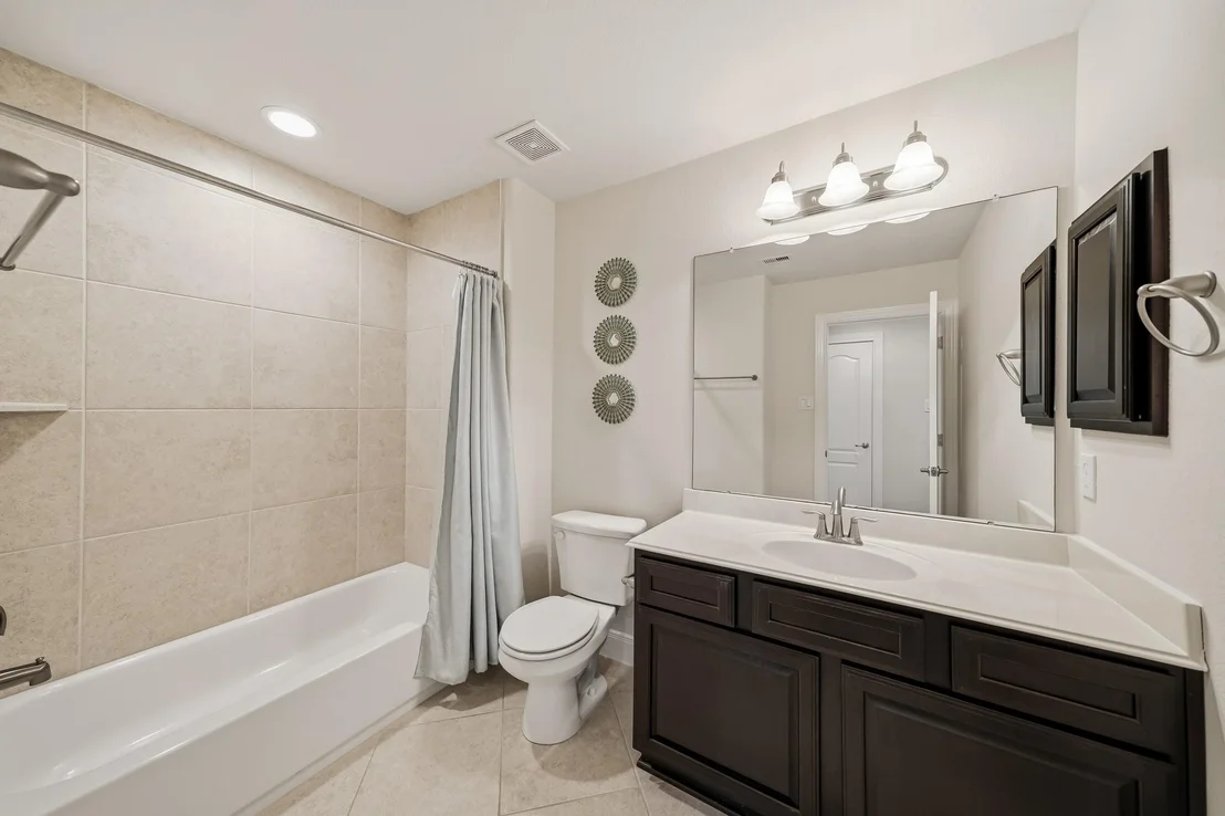 Photo of 3396 Wooded Lane