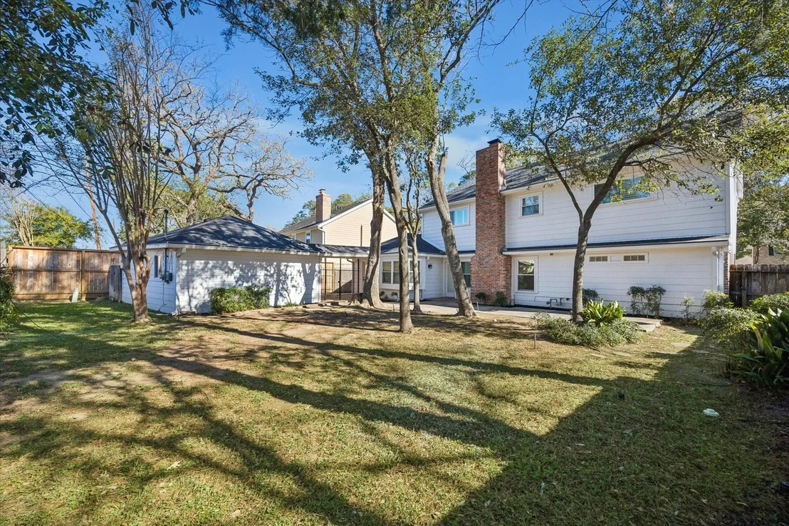 Photo of 727 Langwood Drive