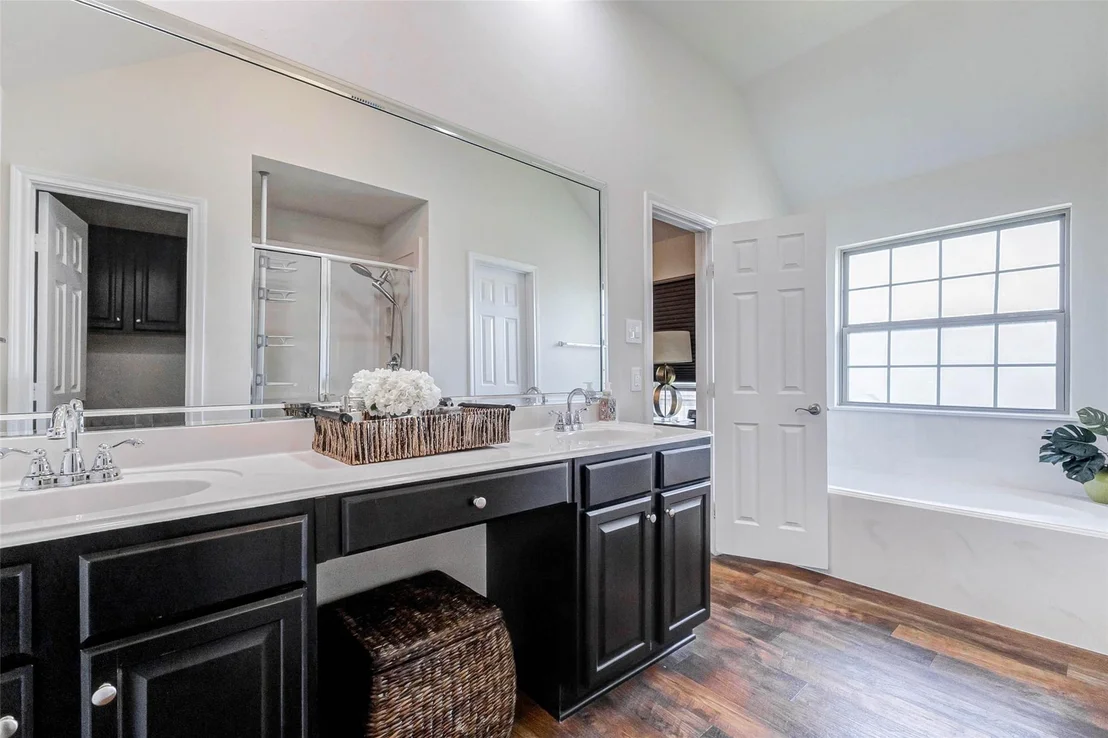 Photo of 6527 Houston Road