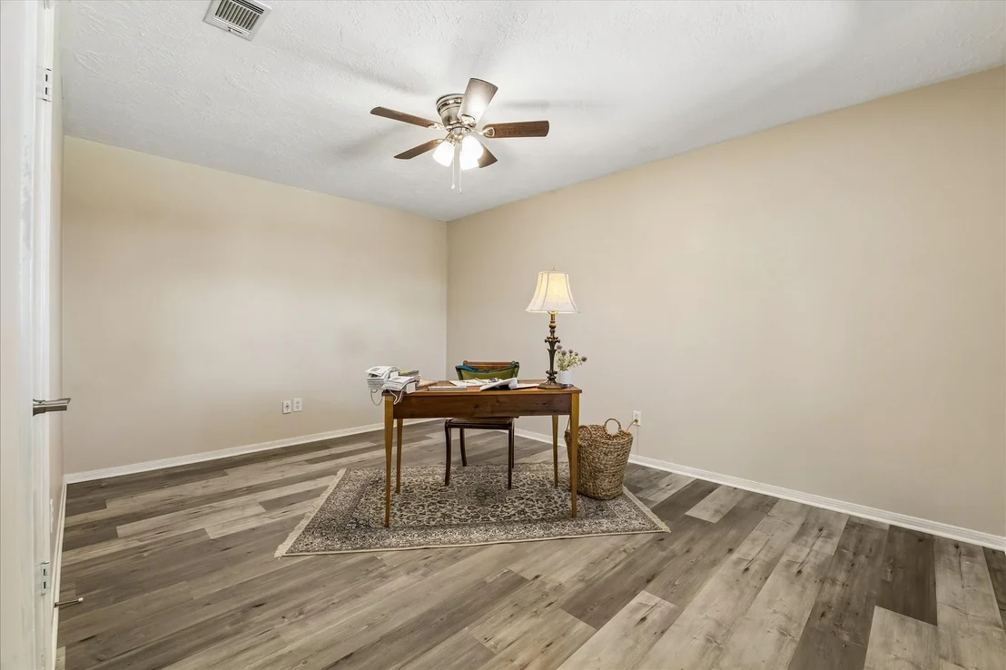 Photo of 16427 Clearcrest Drive