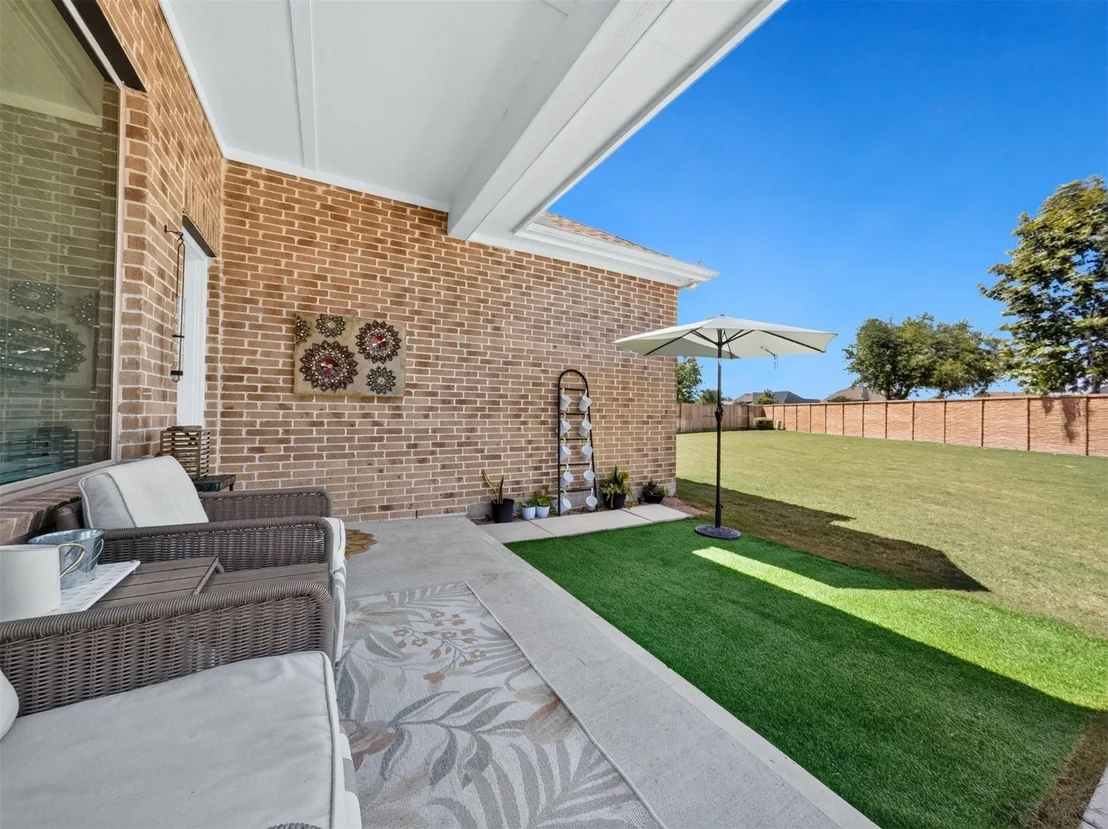 Photo of 4926 Morrison Drive