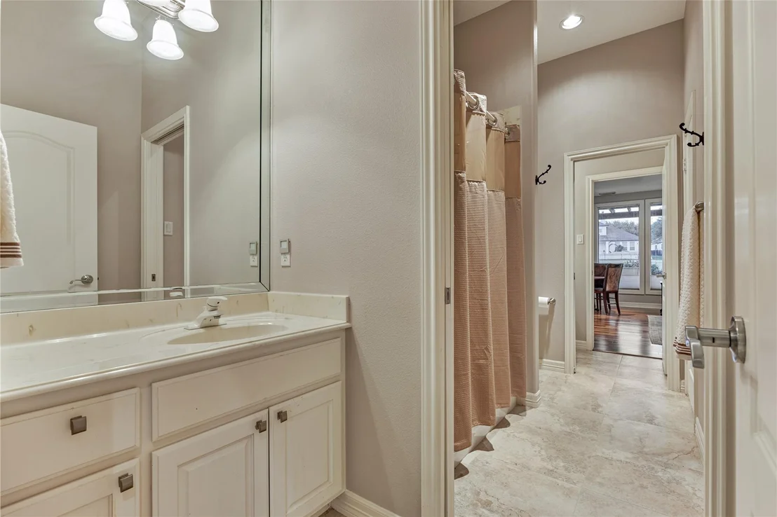 Photo of 115 Brookgreen Circle N