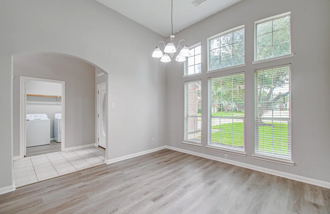 Photo of 19423 Bear Springs Drive
