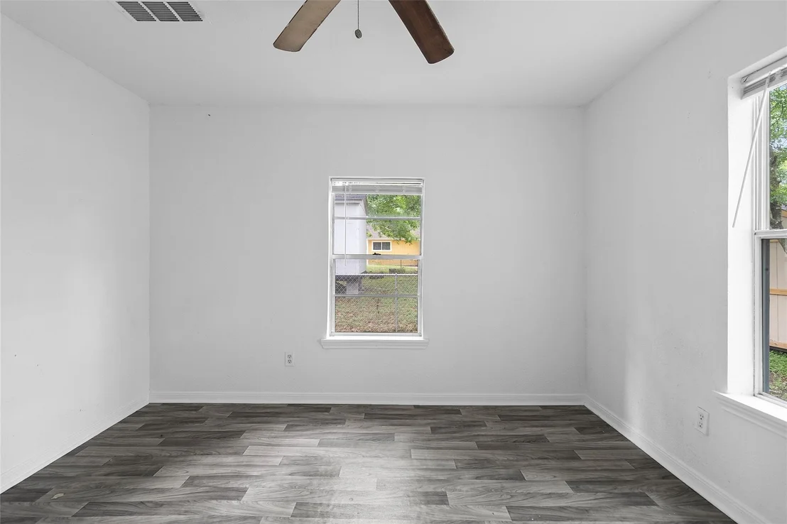 Photo of 6090 Skylane Drive