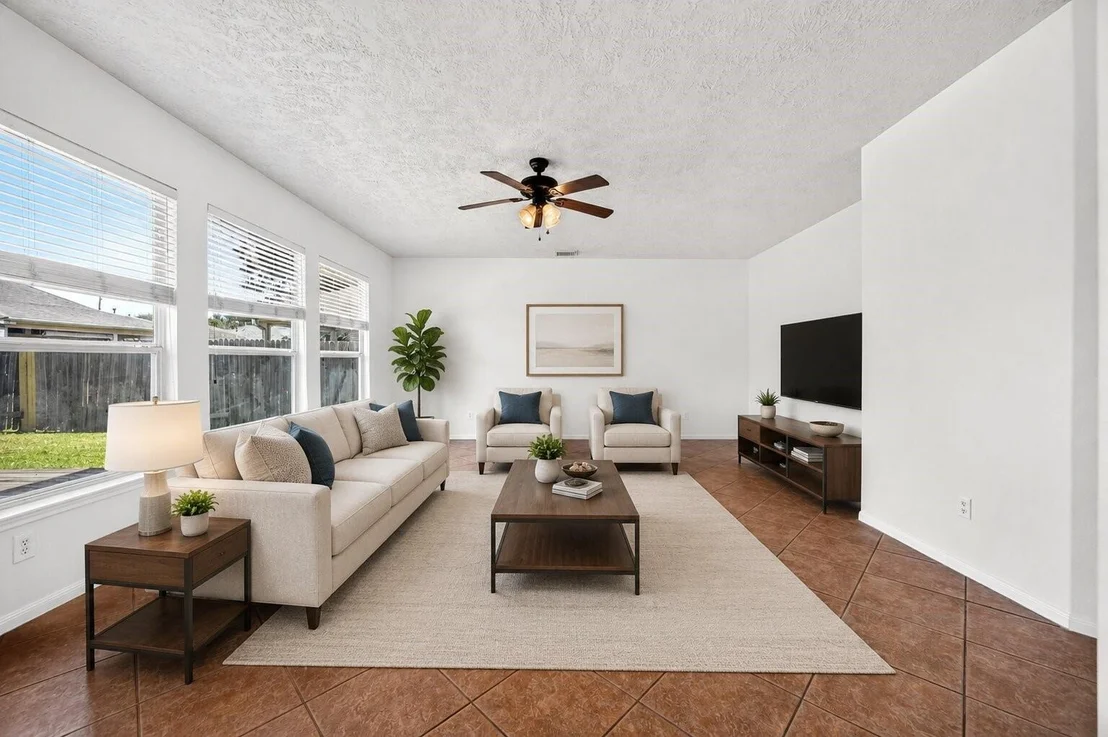 Photo of 19246 Hopeview Court