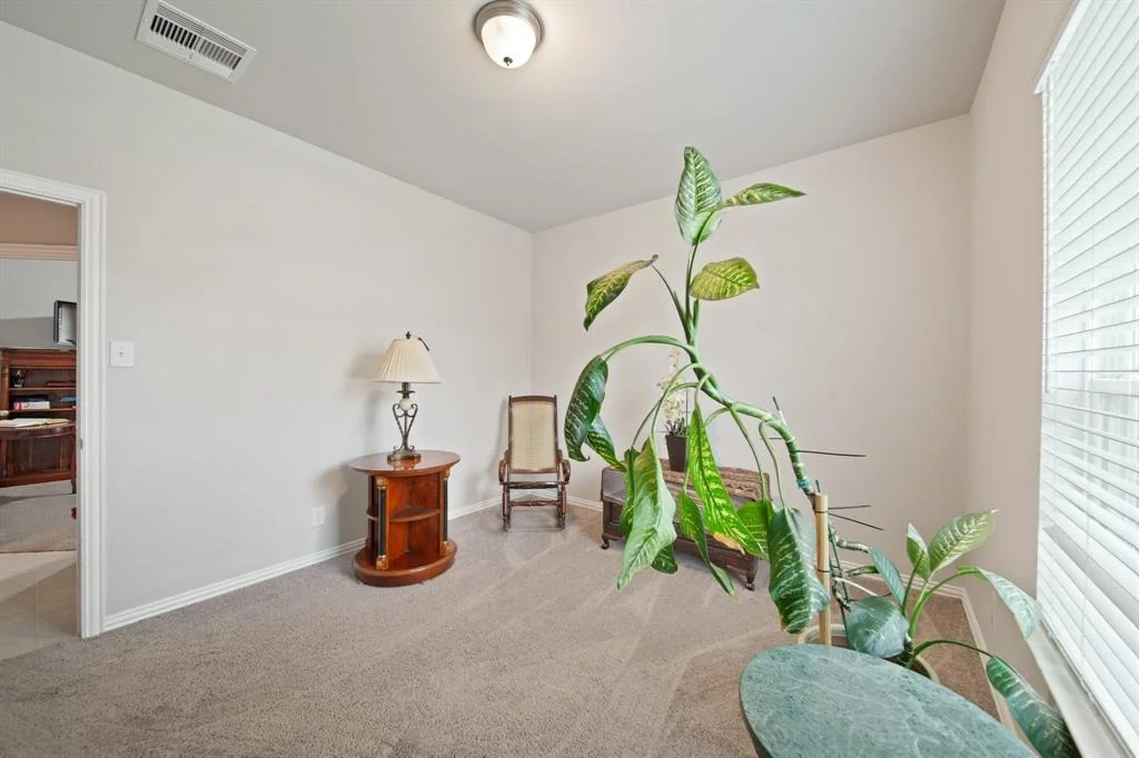 Photo of 16 Montecito Lane