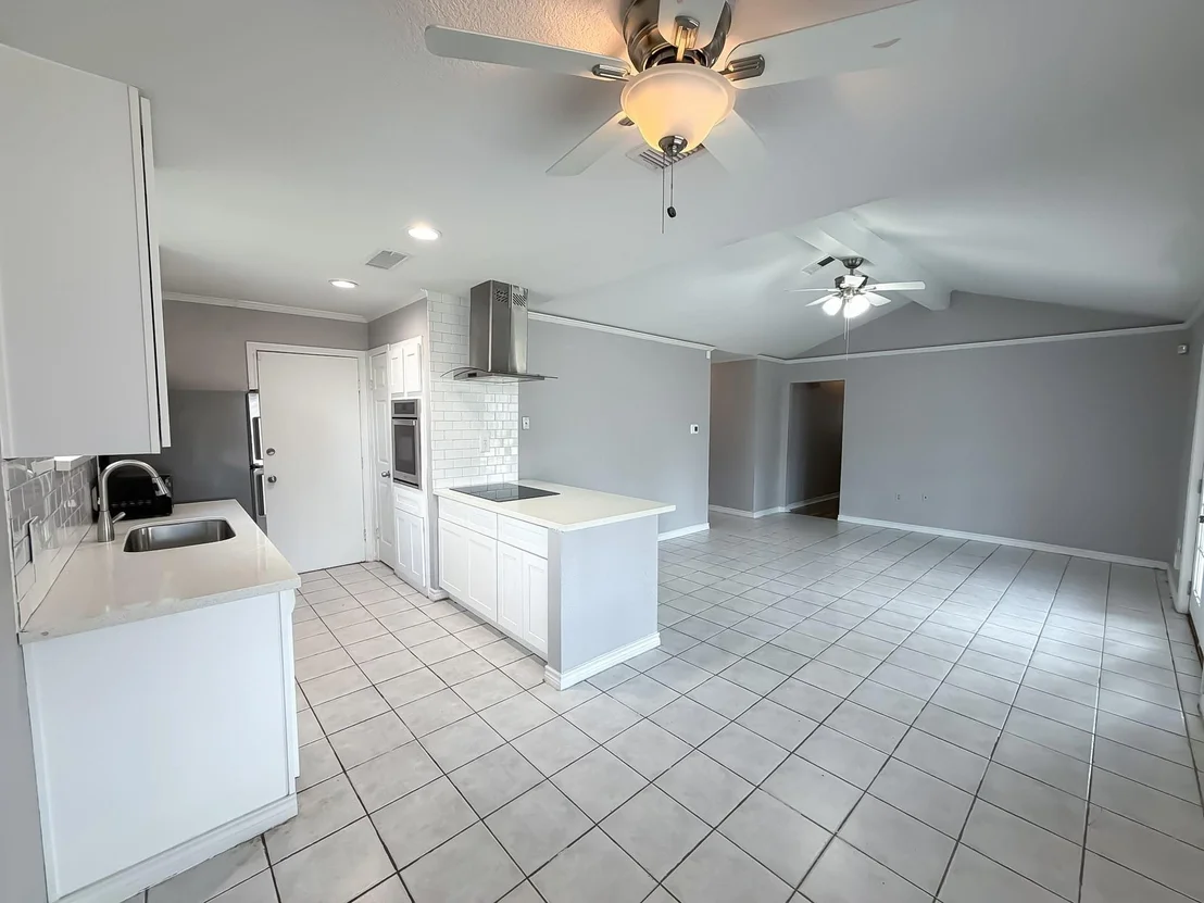 Photo of 10815 Sagecrest Lane