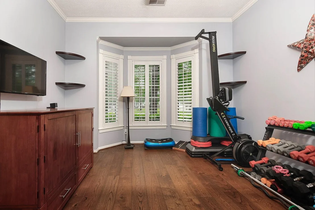 Photo of 23 Hillock Woods